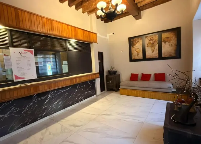 Florida, Centro Historico 3*